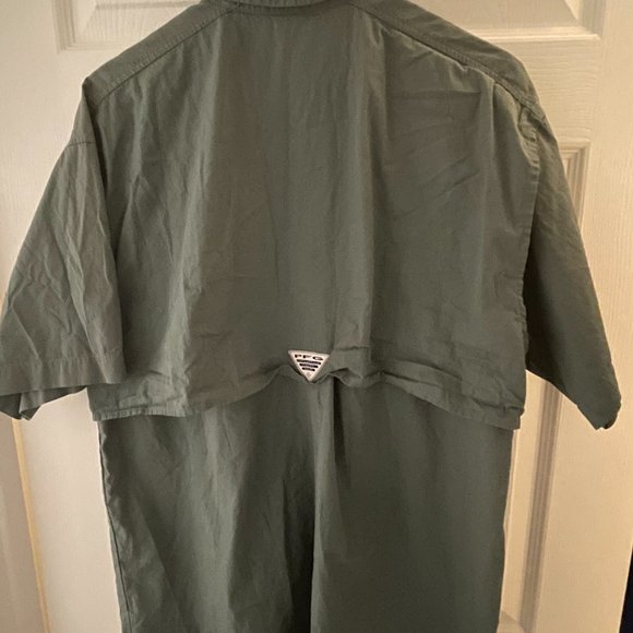 Columbia Men's PFG Khaki Short Sleeve Button Down Shirt Size Small - Picture 4 of 4